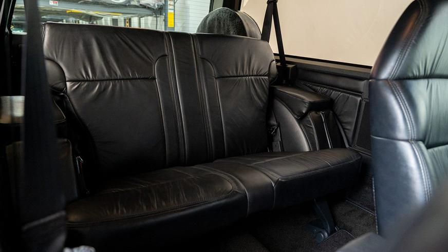 GMC Typhoon из 1990-х продали дороже Porsche Cayenne и Range Rover
