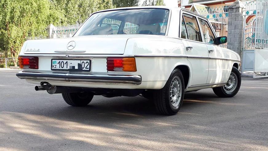 Почти 12 млн тенге просят за W114 1974 года выпуска