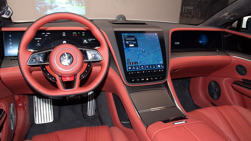 В Китае открыли приём предзаказов на 1306-сильный суперседан BYD