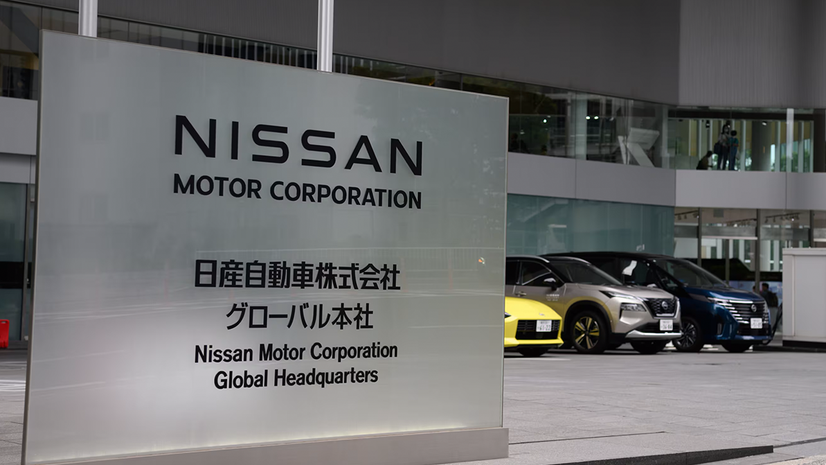 Nissan терпит убытки и переходит в режим выживания