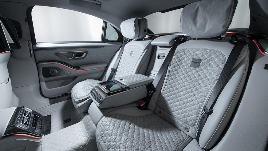 Монохромный Mercedes-Benz S-класса от Brabus: тысяча гибридных «лошадей»