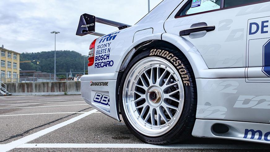 За реплику седана Mercedes-Benz из DTM предлагают всего 5 млн тенге