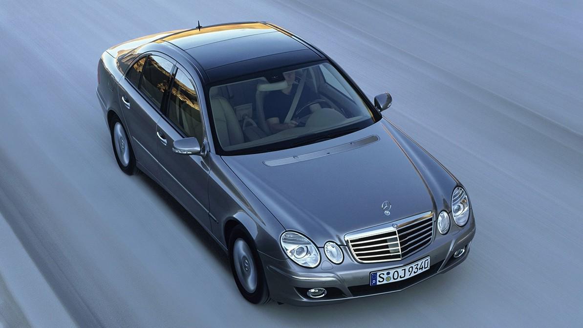 &laquo;Мерседес&raquo; C&nbsp;және E-класс модельдерін сервиске шақырады