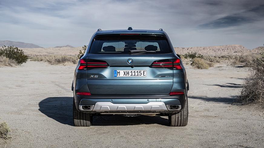 BMW обновила кроссоверы X5 и X6