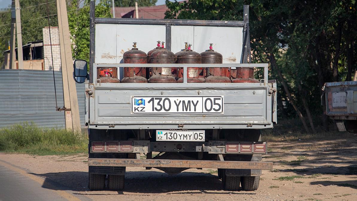 Нужен ли дублирующий госномер на грузовиках и как правильно «нарисовать»? —  Kolesa.kz || Почитать