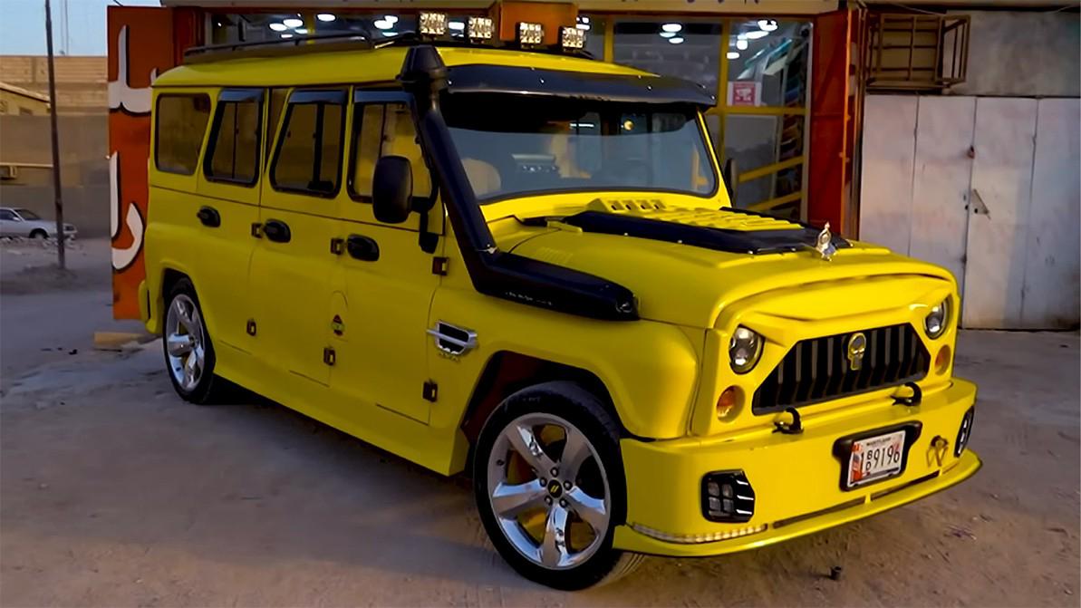 Такса тоже охотник. Но УАЗ «Хантер» растянули не для этого