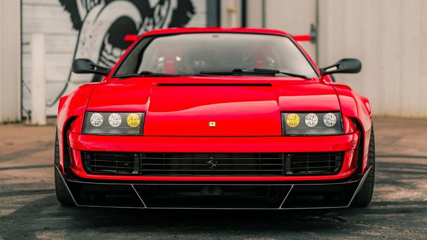 Тюнеры построили 6-колёсную Ferrari Testarossa