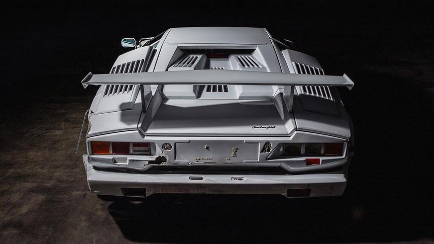 За разбитый Lamborghini Countach хотят выручить 2 миллиона долларов