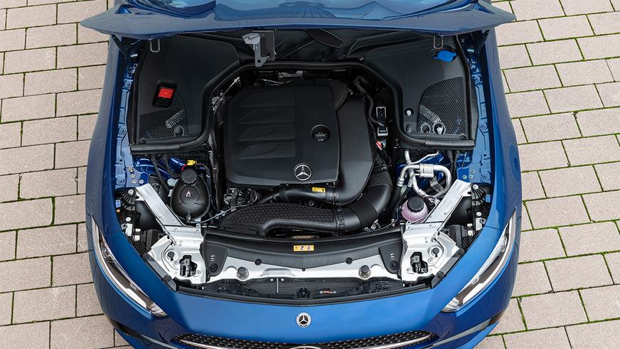 Mercedes-Benz CLS обновили второй раз за год