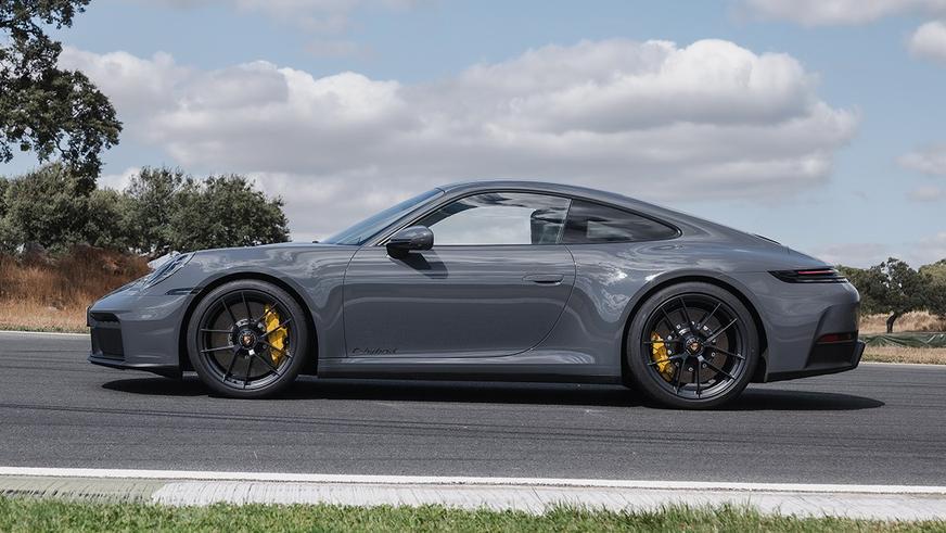 Автомобилем года в Японии стал Subaru Forester