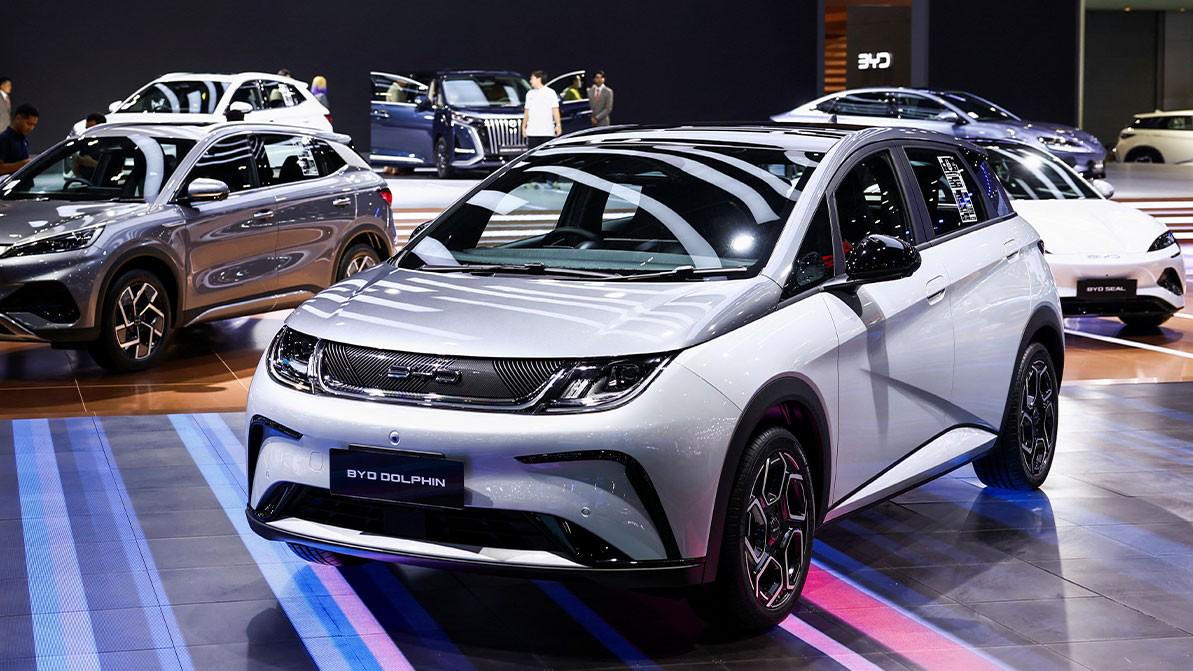 Автомобили в Китае продолжат дешеветь