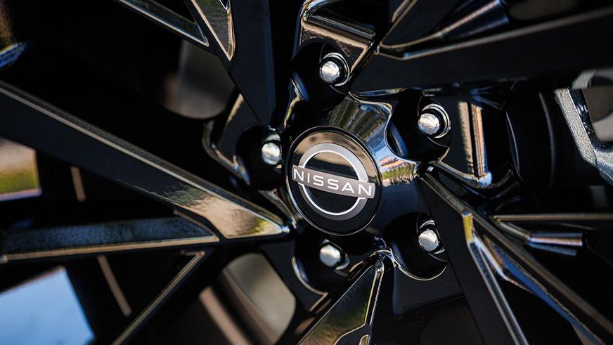 Mitsubishi Outlander стал первым плагин-гибридом Nissan в США