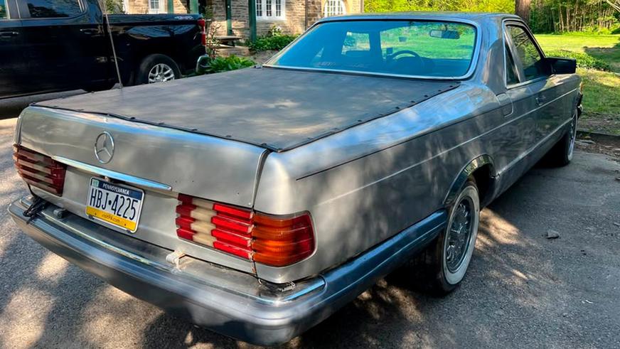 Фото дня: Mercedes-Benz W126 превратили в пикап