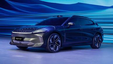 Кроссоверы и универсалы: Exeed представила сразу четыре новинки