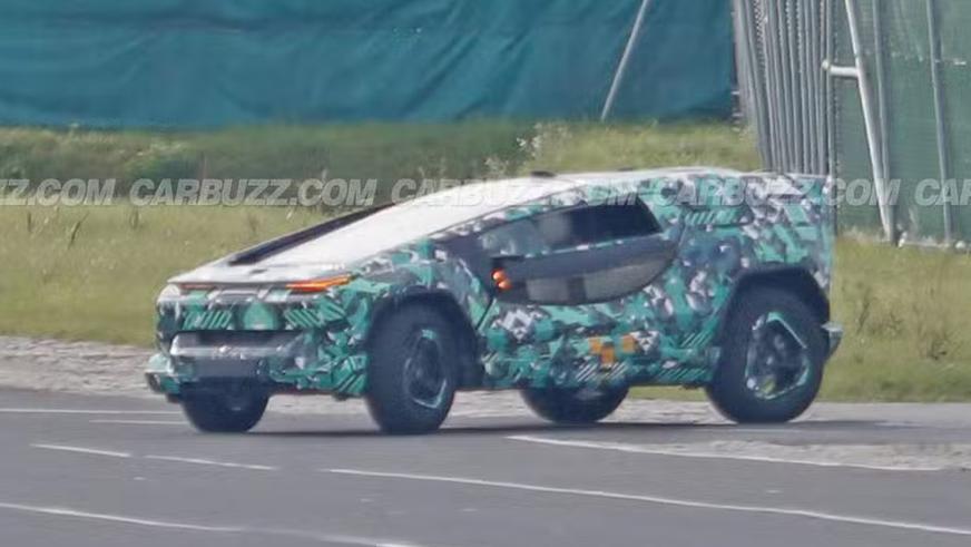 Электромобиль из Саудовской Аравии: прототип попал на фото