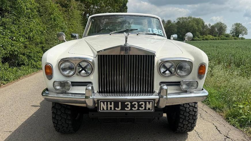 Седан Rolls-Royce на базе пикапа Mitsubishi L200 в продаже