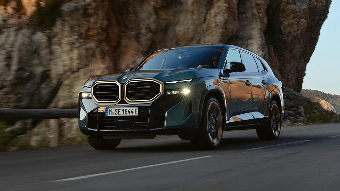 Гибрид BMW XM представлен официально