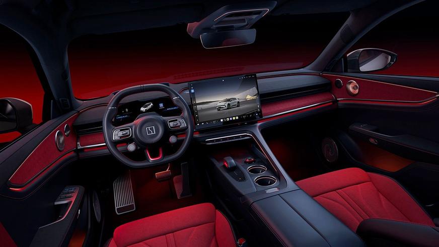 У Zeekr 001 появилась юбилейная версия