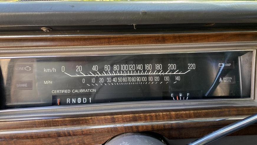 Интересные авто в продаже на Kolesa.kz: от Cadillac Fleetwood до заниженного ВАЗ-2101