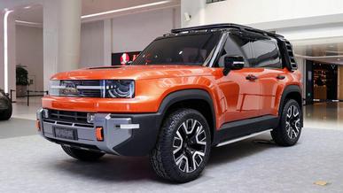 Geely хочет побороться с Defender и G-Class в Европе