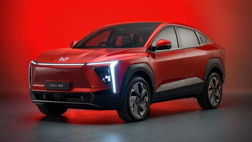 Mahindra показала два новых кроссовера на компонентах VW