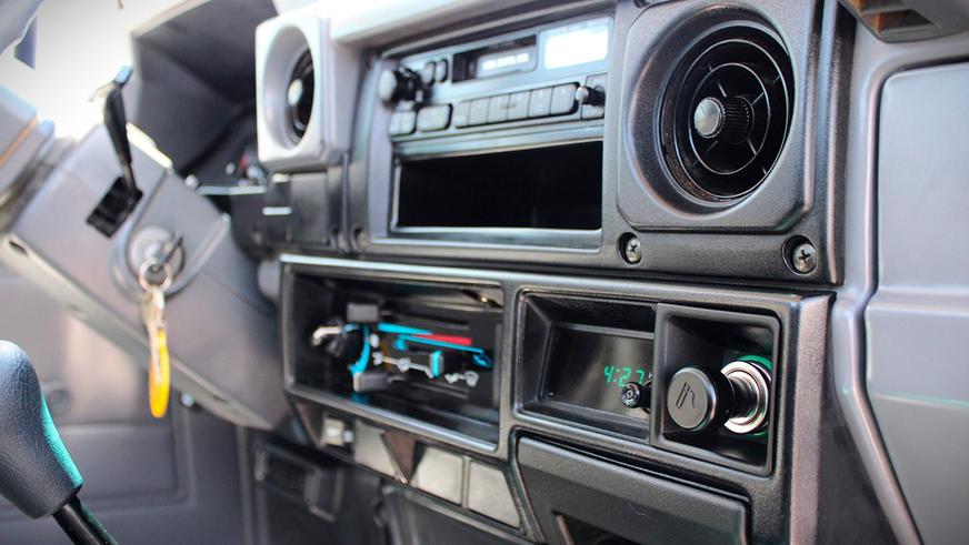 Пикап Land Cruiser c мизерным пробегом продали за 54.5 тысячи долларов