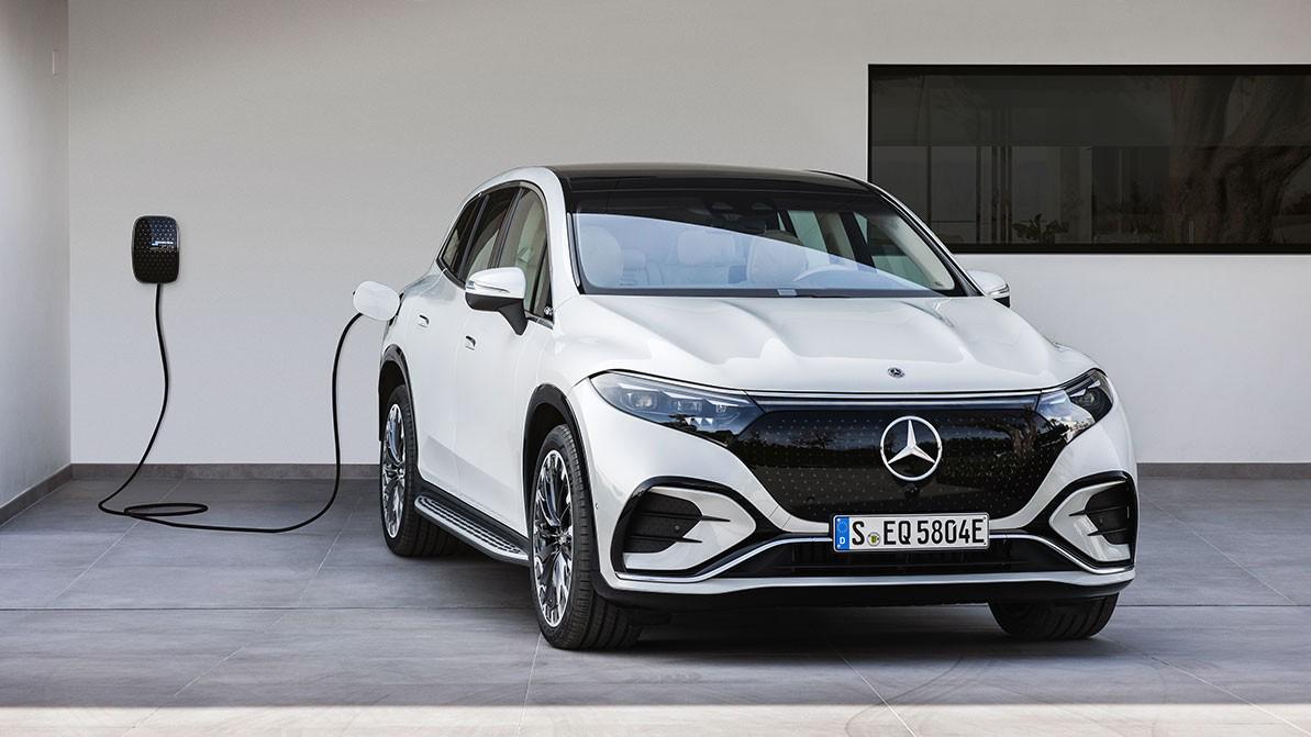 Mercedes-Benz откатывает планы по электрификации