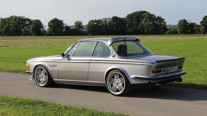 BMW M5 в кузове классического купе выставили на торги