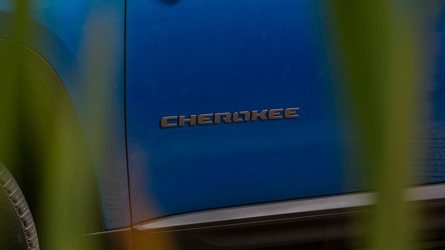 Представлен новый Jeep Cherokee
