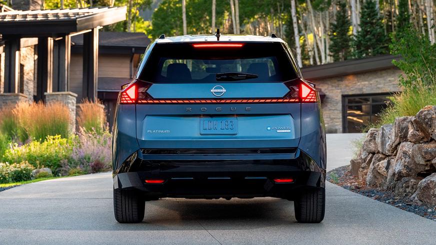 В США дебютировал новый гибридный Nissan Rogue