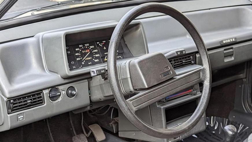 Редкую версию ВАЗ-2108 нашли в продаже в США