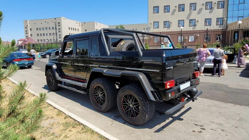 Редкие машины Казахстана в продаже: от Mercedes-Benz 500 E до Toyota BJ40