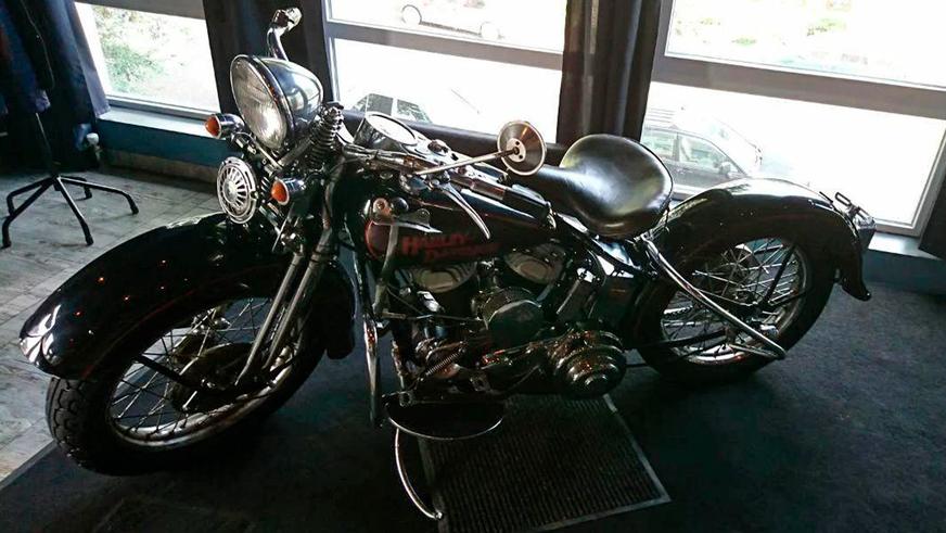 На Kolesa.kz продают 80-летний Harley-Davidson WL