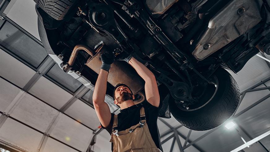 Что проверить на СТО: двигатель, электроника, трансмиссия и ходовая часть — минимум