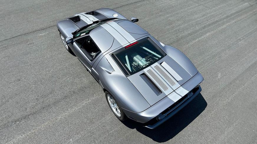 За старый Ford GT заплатили больше, чем стоят два новых Porsche 911 Turbo