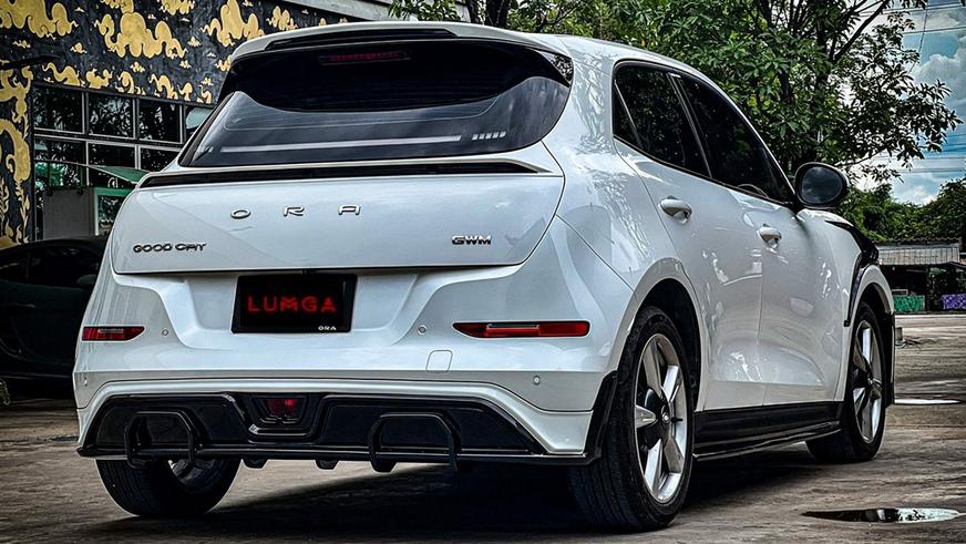 Ora Good Cat стилизовали под Porsche 911