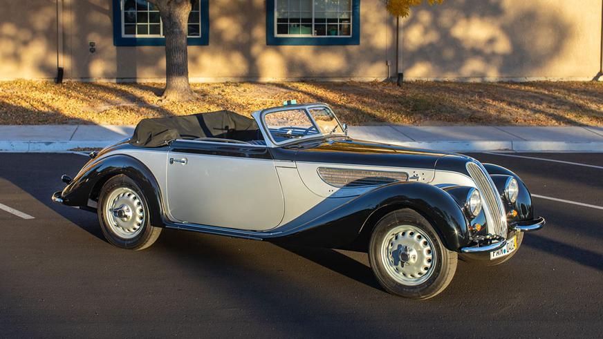 Довоенный BMW 327 выставили на торги в США