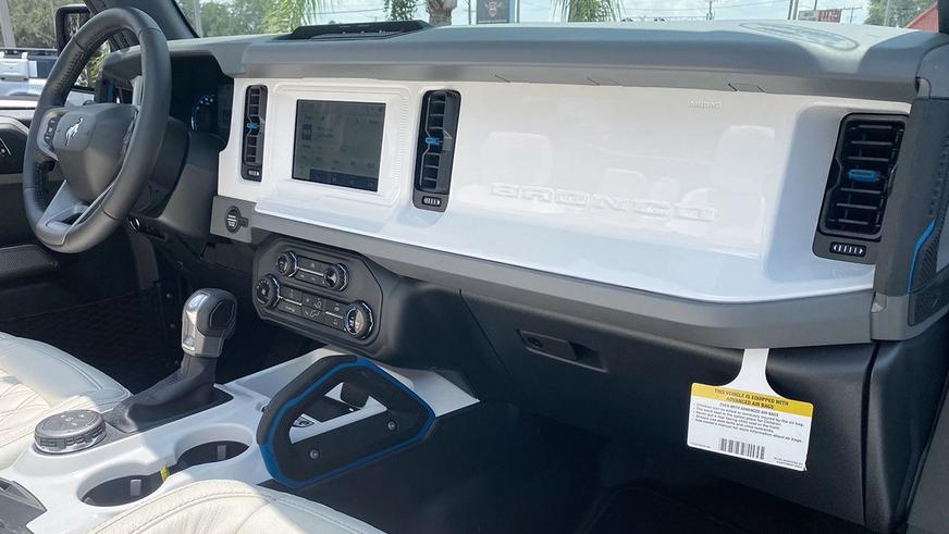 Мечта Барби в&nbsp;&laquo;Форде-Бронко&raquo;