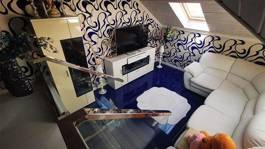 Позолоченный унитаз и другая роскошь в особняке главы полиции