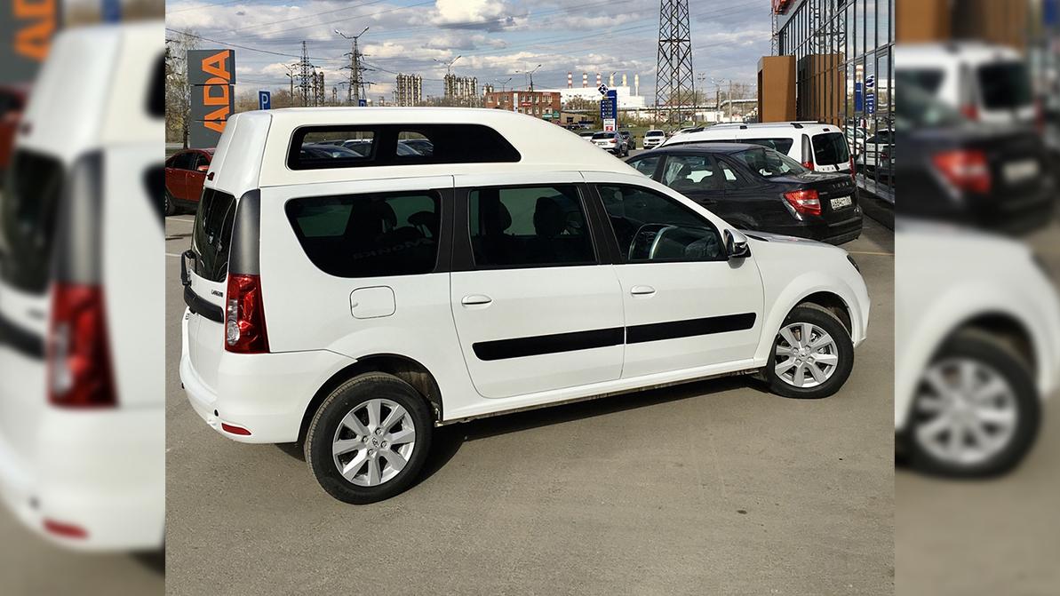 Lada Largus c необычной крышей