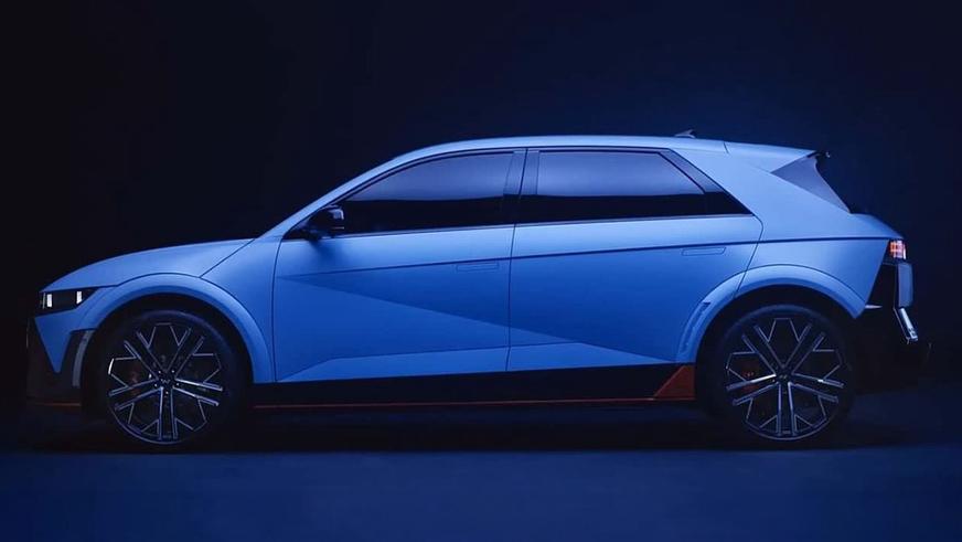 Внешность и интерьер заряженного Ioniq 5 N случайно рассекретили