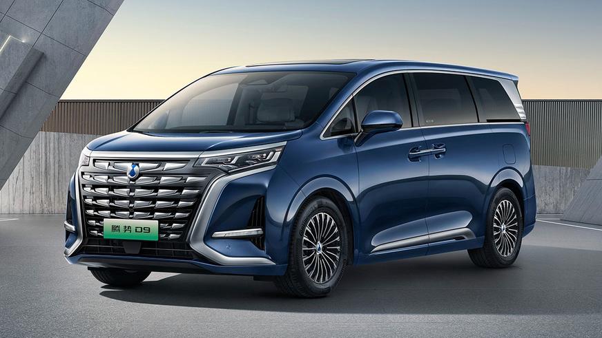 Названы самые популярные в Китае седан, кроссовер и вэн