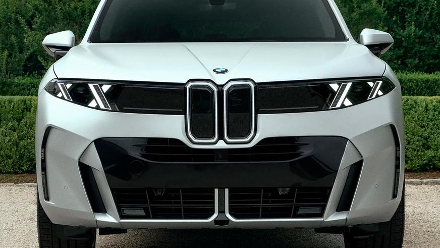 Первое поколение BMW X5 оснастили мотором V10 и механикой