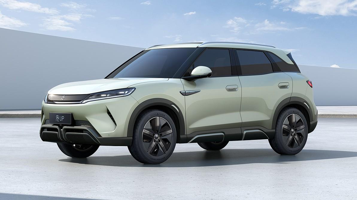BYD Yuan Up сертифицирован для официальных продаж в Казахстане