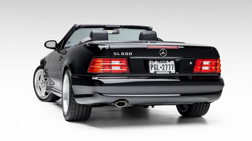 Практически новый Mercedes-Benz SL600 (R129) обнаружен в США