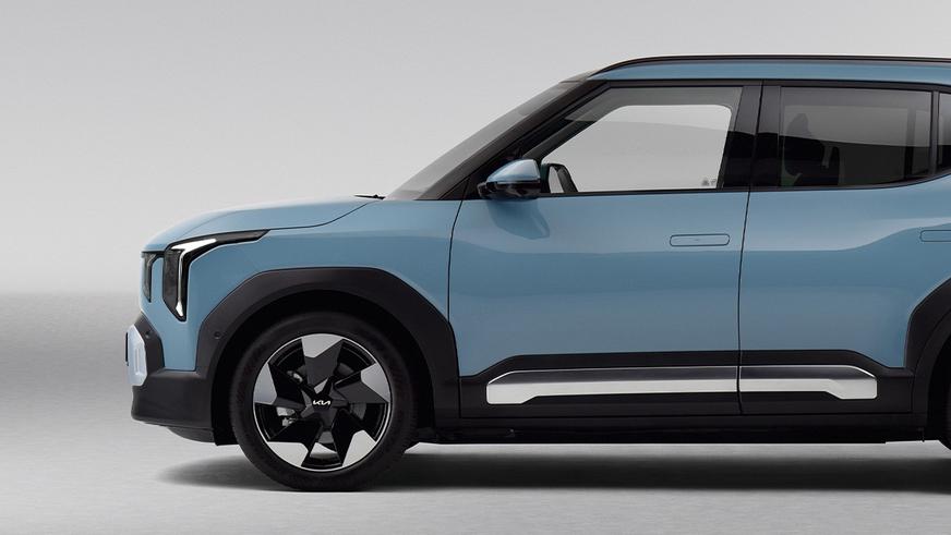 Kia привезла в Европу серийный EV2