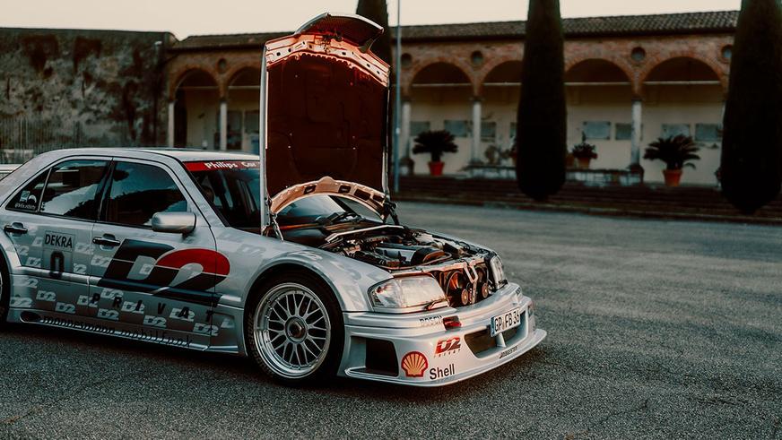 За реплику седана Mercedes-Benz из DTM предлагают всего 5 млн тенге