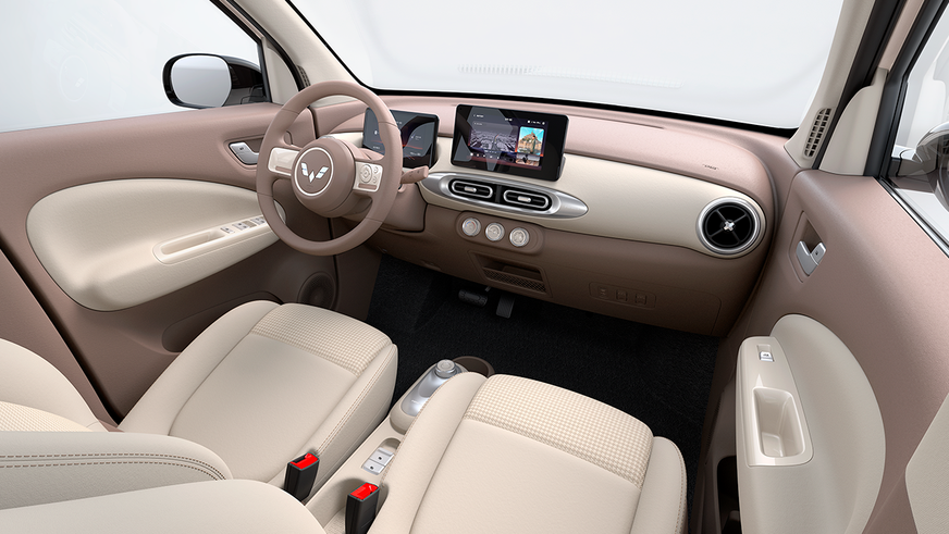 Мировым бестселлером среди электрокаров и гибридов стал крошечный хетч из КНР