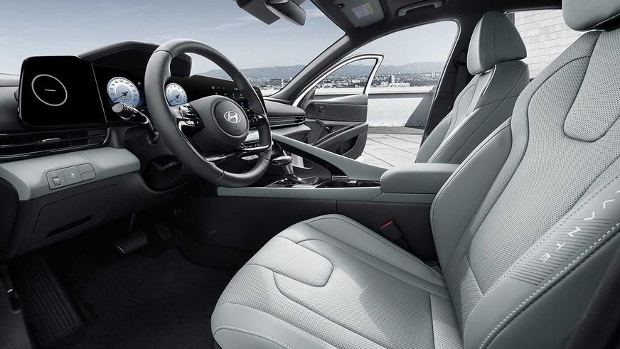 Hyundai поделилась подробностями о рестайлинге Elantra