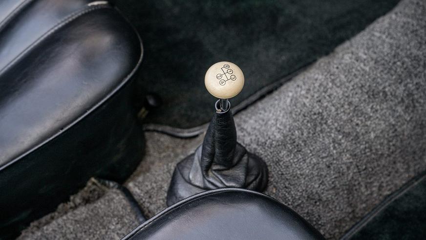 Mercedes-Benz 190 SL на торгах: 50 лет в одних руках и неизвестный пробег